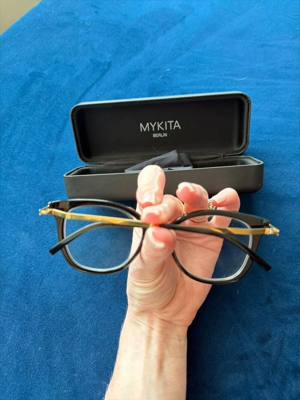 Mykita Lite Oniki in 919 black/gold Optical Glasses